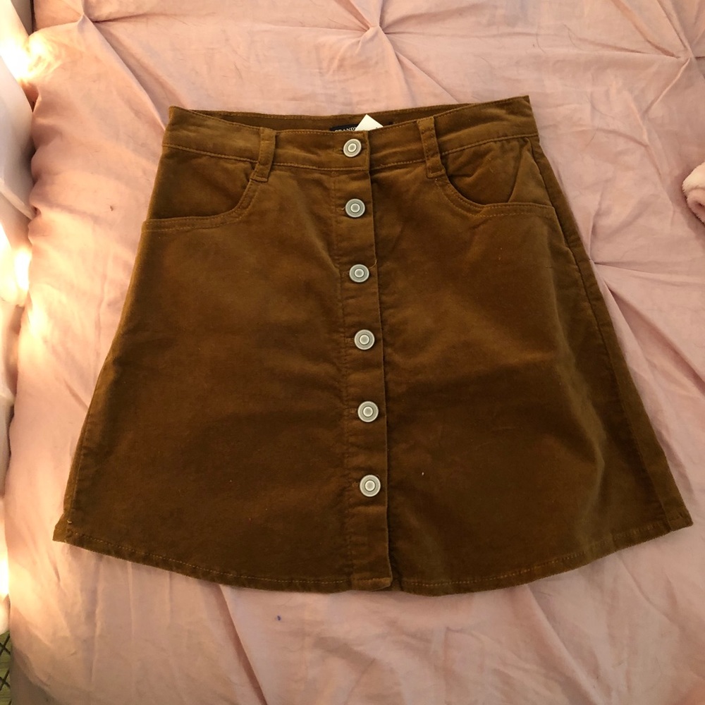 Brandy Melville skirt
